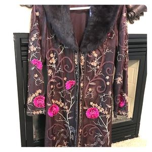 Sue Wong .Beautiful Floral Embroidered Jacket .